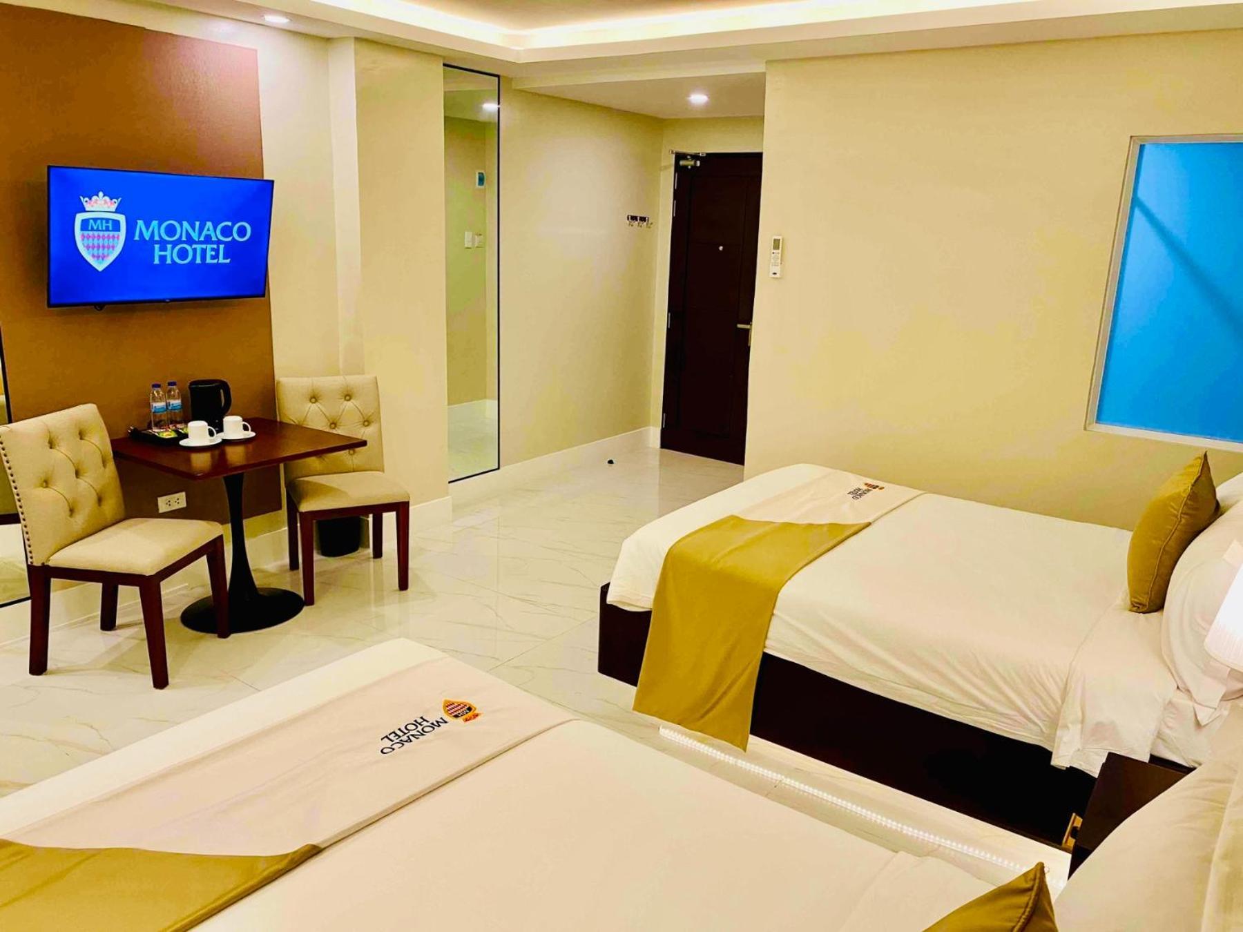 Monaco Hotel Taytay  Экстерьер фото